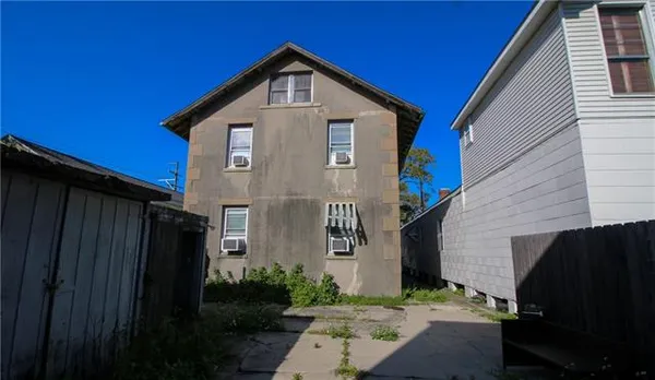 $650,000 | 709-711 General Pershing Street, New Orleans, LA 70115