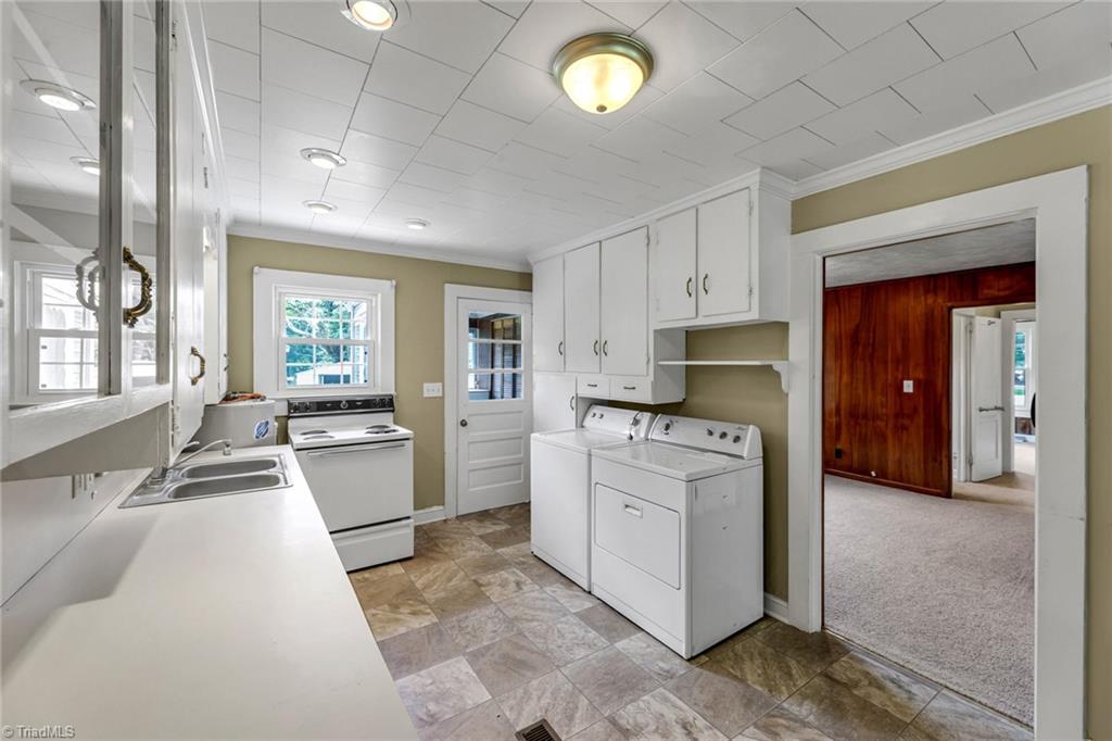 338 Foxfire Road Asheboro, NC 27205 - Photo 14 of 31 Gallery Image 14