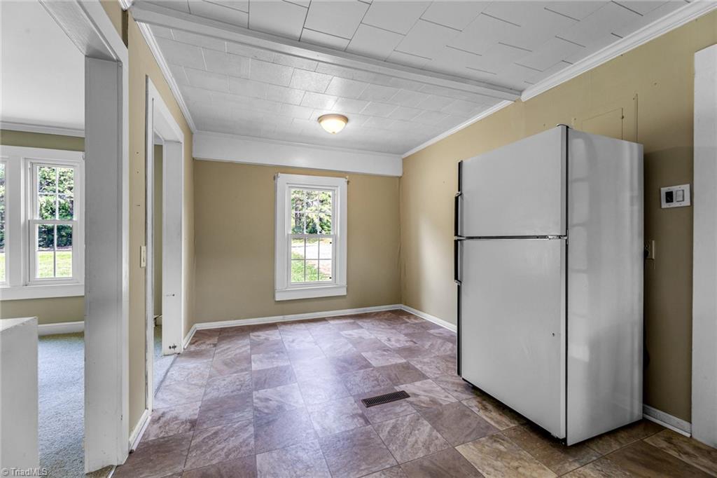 338 Foxfire Road Asheboro, NC 27205 - Photo 17 of 31 Gallery Image 17