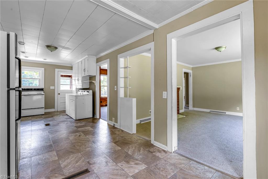 338 Foxfire Road Asheboro, NC 27205 - Photo 18 of 31 Gallery Image 18