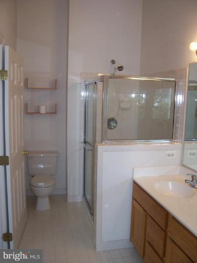 6692 Debra Lu Way Springfield, VA 22150 - Photo 11 of 25 MASTER BATH #1-SHOWER