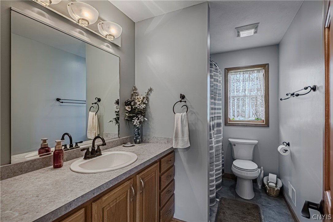 8925 Tibbitts Road New Hartford, NY 13413 - Photo 29 of 49