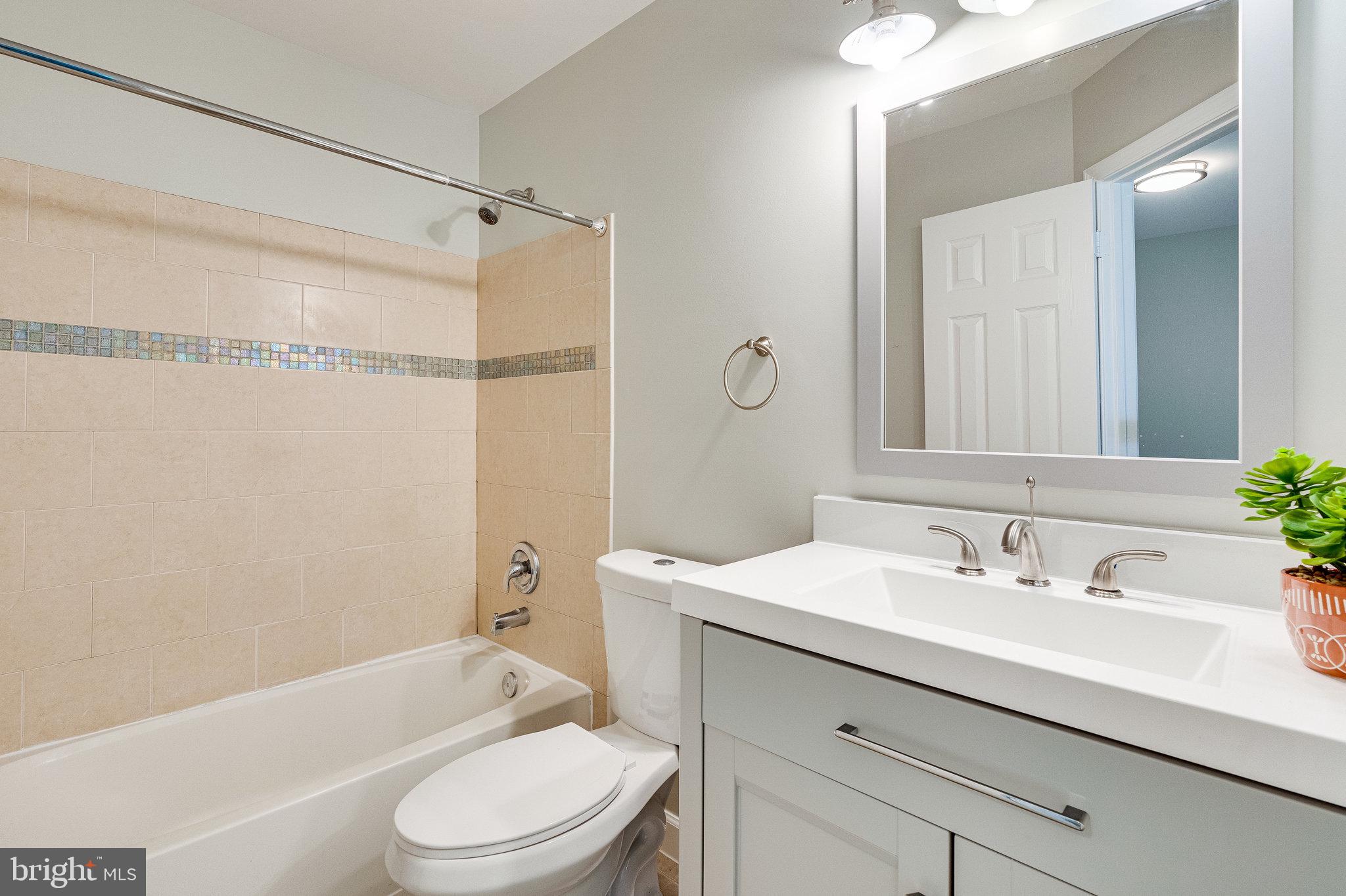 14803 Bolton Road Centreville, VA 20121 - Photo 18 of 29 Gallery Image 18
