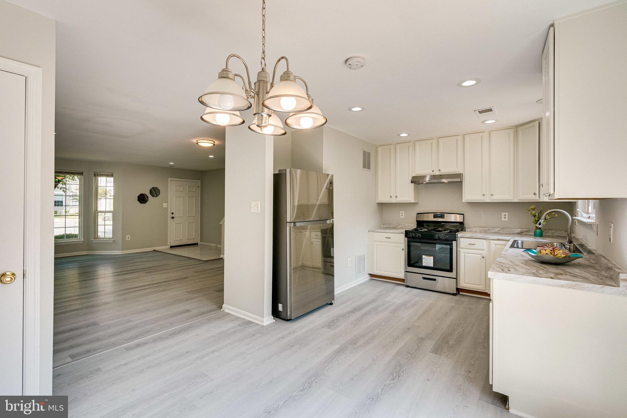 14803 Bolton Road Centreville, VA 20121 - Photo 5 of 29 Gallery Image 5