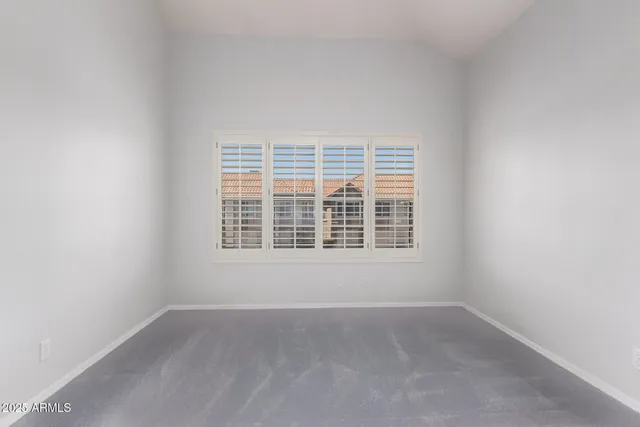 $324,900 | 1633 East Lakeside Drive, Unit 143, Gilbert, AZ 85234