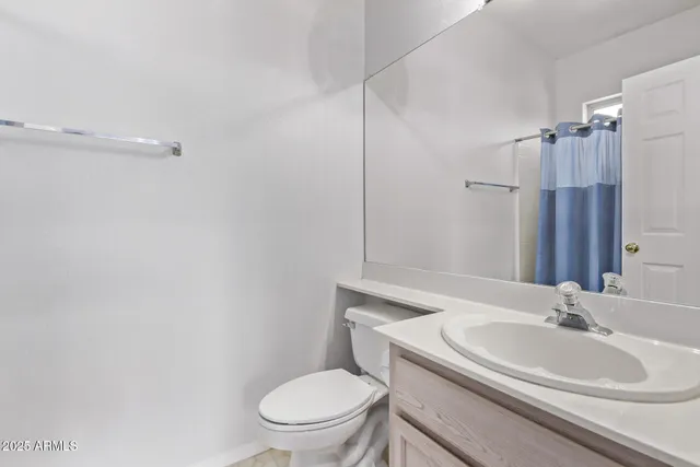 $324,900 | 1633 East Lakeside Drive, Unit 143, Gilbert, AZ 85234