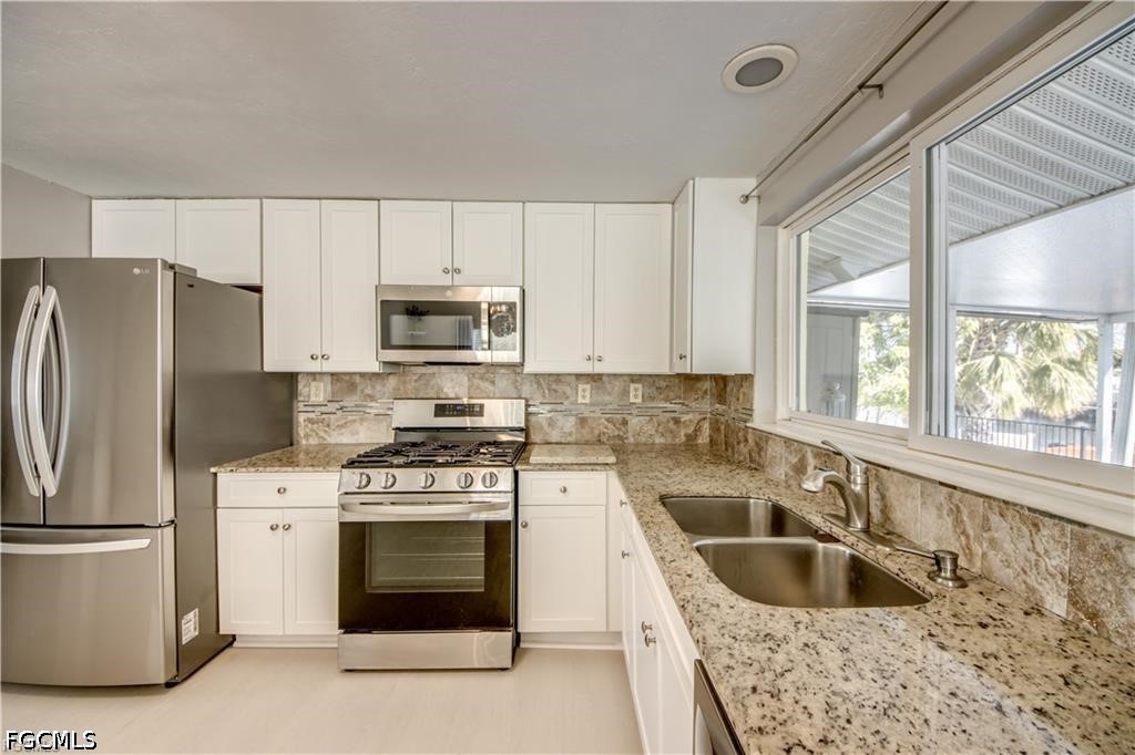 12262 Boat Shell Drive Matlacha Isles, FL 33991 - Photo 19 of 49
