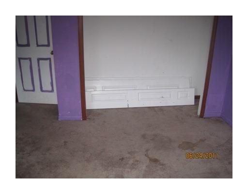 555 Fair Oaks Street McKees Rocks, PA 15136 - Photo 8 of 9 Bedroom.