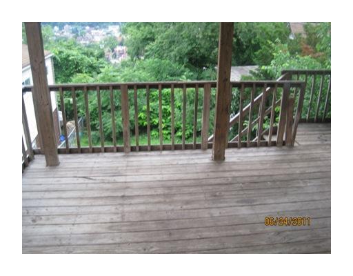 555 Fair Oaks Street McKees Rocks, PA 15136 - Photo 9 of 9 Patio/Deck.