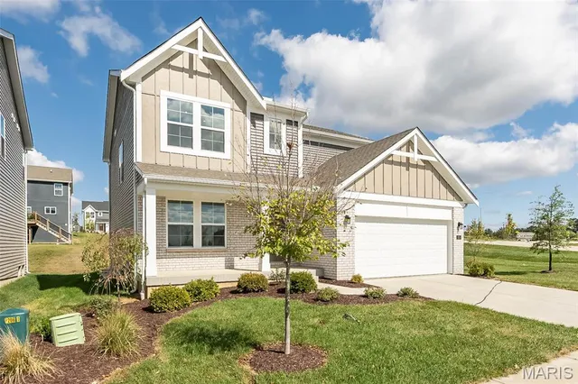 $529,900 | 215 Townshead Way, O'Fallon, MO 63368