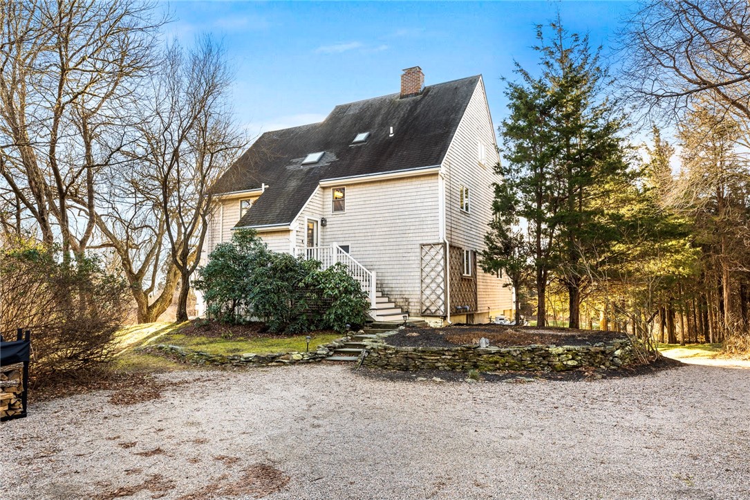 79 Hunters Harbor Road Charlestown, RI 02813 - Photo 5 of 37