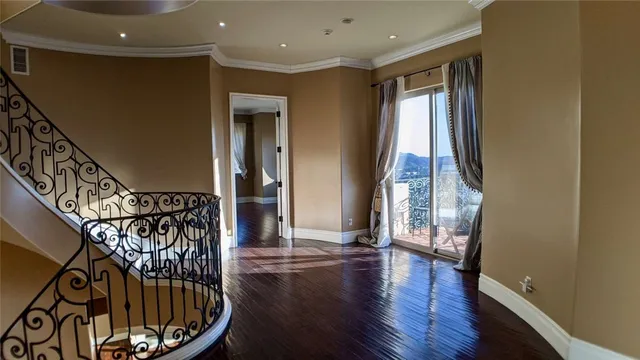 a close up view of washer and dryer