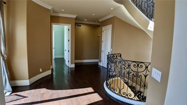 $3,000,000 | 4430 Rosebank Drive, La Canada Flintridge, CA 91011