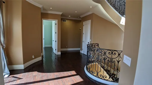 $3,000,000 | 4430 Rosebank Drive, La Canada Flintridge, CA 91011