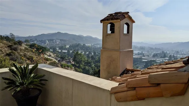 $3,000,000 | 4430 Rosebank Drive, La Canada Flintridge, CA 91011