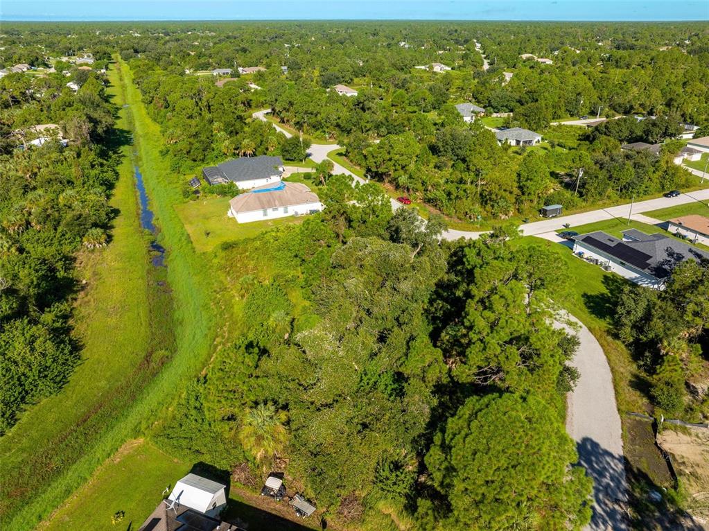 6465 Ohio Rd Port North Port, FL 34291 - Photo 20 of 34 a view of a city
