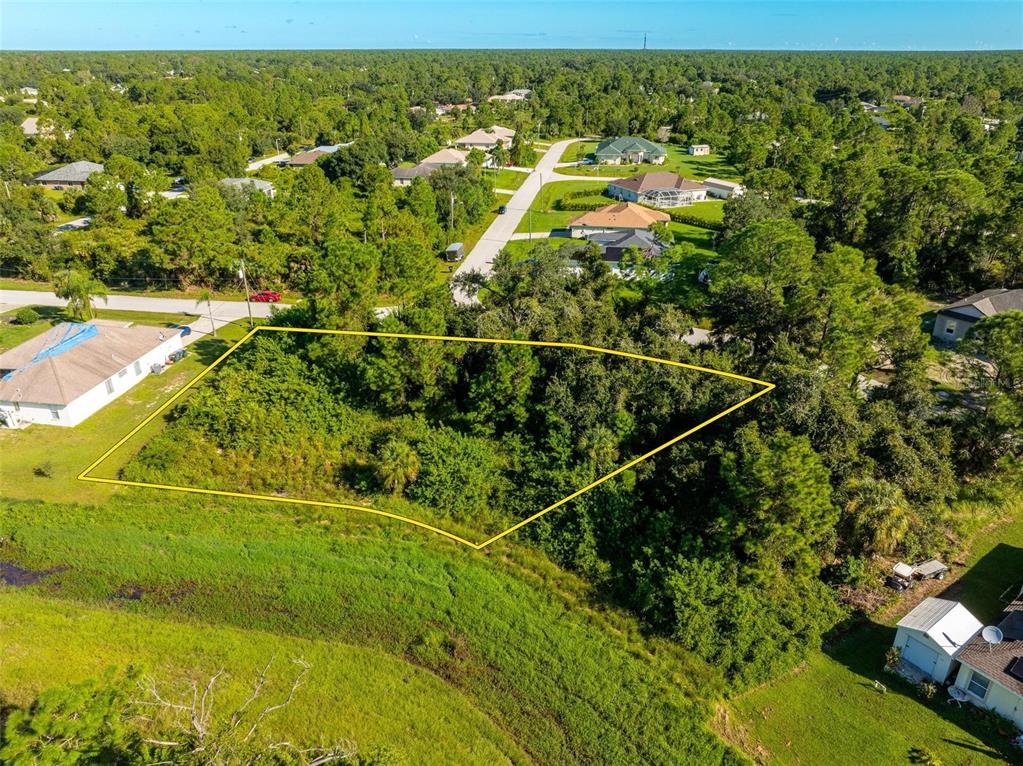6465 Ohio Rd Port North Port, FL 34291 - Photo 21 of 34 a view of a yard