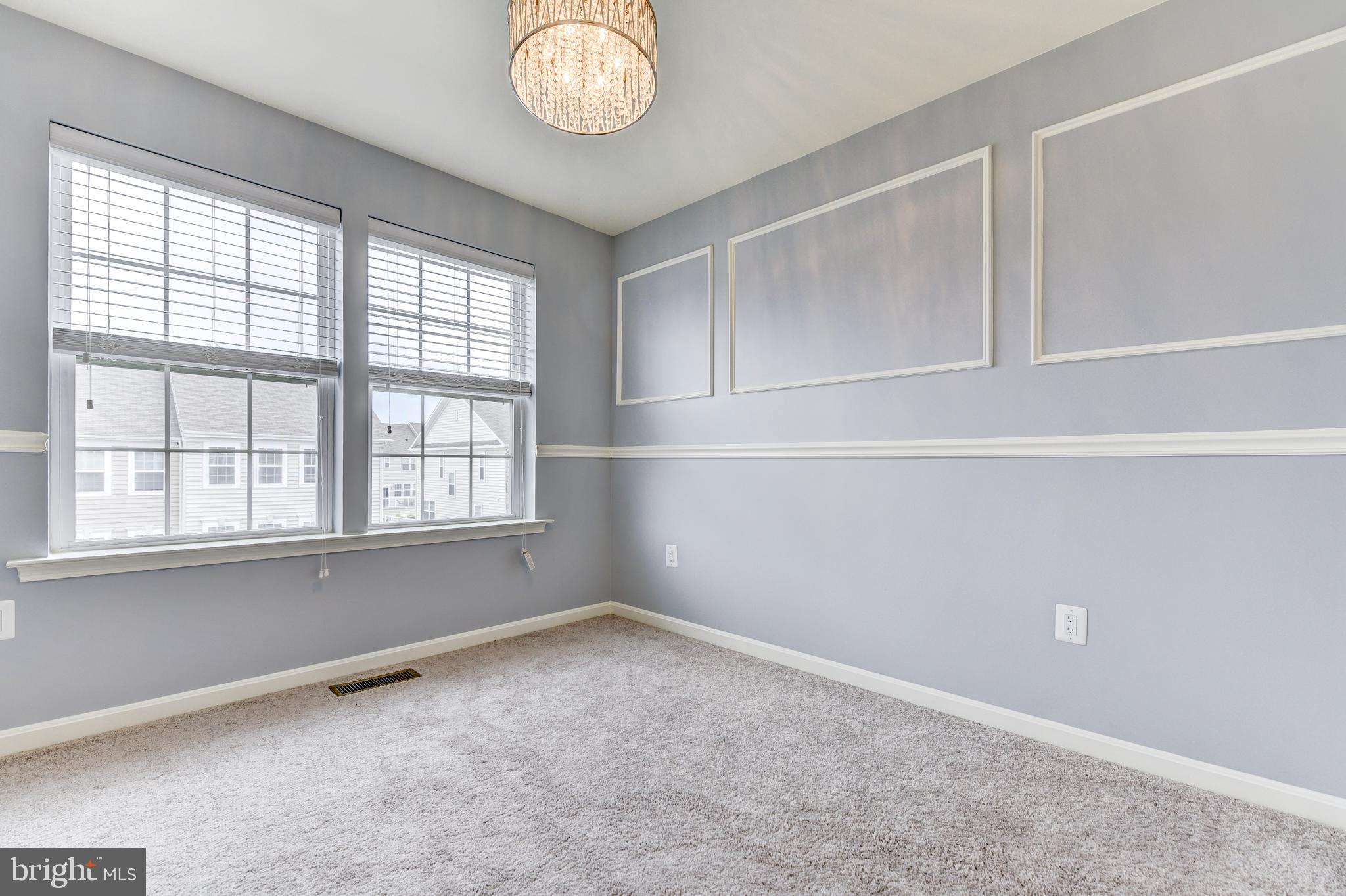 44104 Turf Field Square Chantilly, VA 20152 - Photo 23 of 38