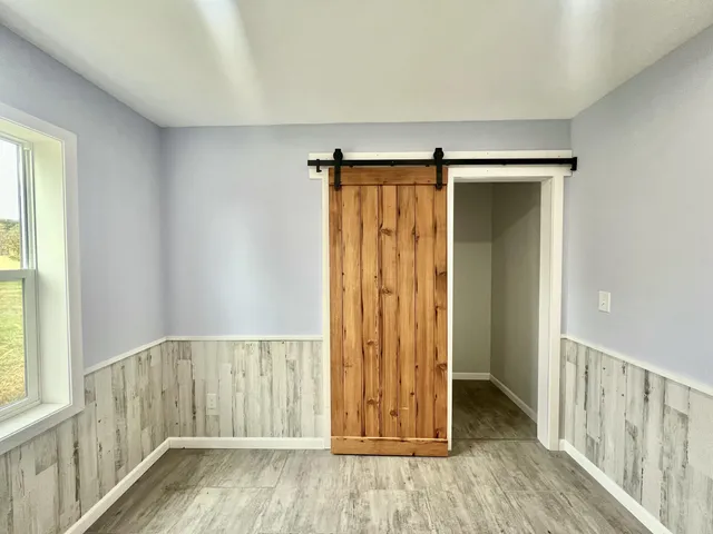 $299,900 | 9632 Fowle Road, Jonesville, MI 49250