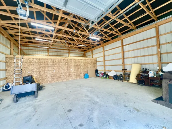 $287,500 | 9632 Fowle Road, Jonesville, MI 49250