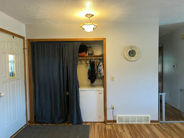 $287,500 | 9632 Fowle Road, Jonesville, MI 49250