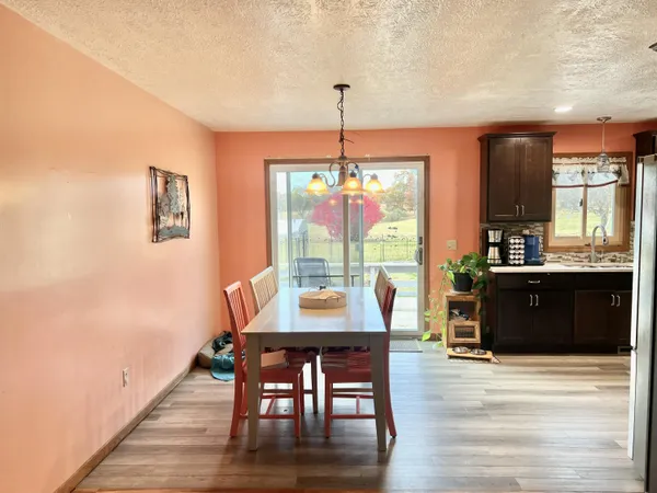 $287,500 | 9632 Fowle Road, Jonesville, MI 49250