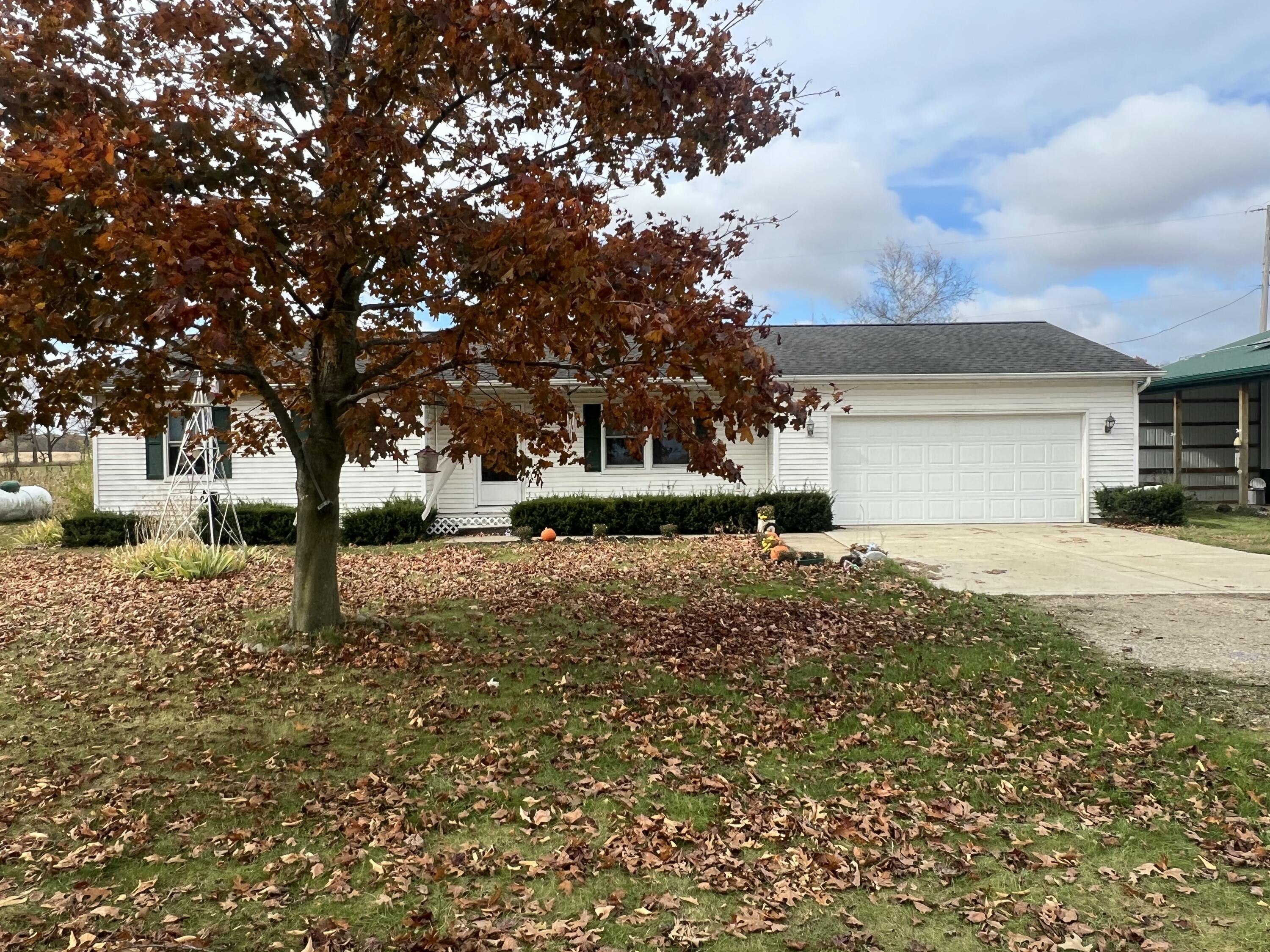 9632 Fowle Road Jonesville, MI 49250 - Photo 3 of 54 IMG_1238