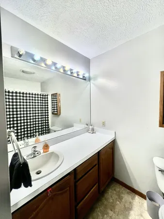 $287,500 | 9632 Fowle Road, Jonesville, MI 49250