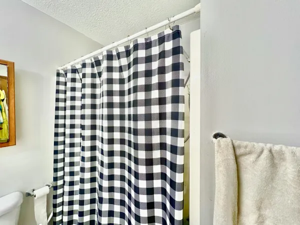 $287,500 | 9632 Fowle Road, Jonesville, MI 49250