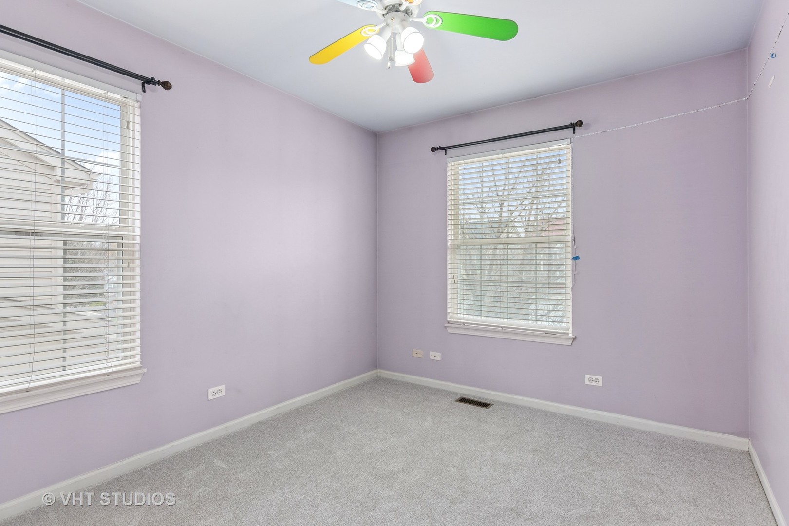 5178 Scott Circle Lisle, IL 60532 - Photo 29 of 45 an empty room with a window