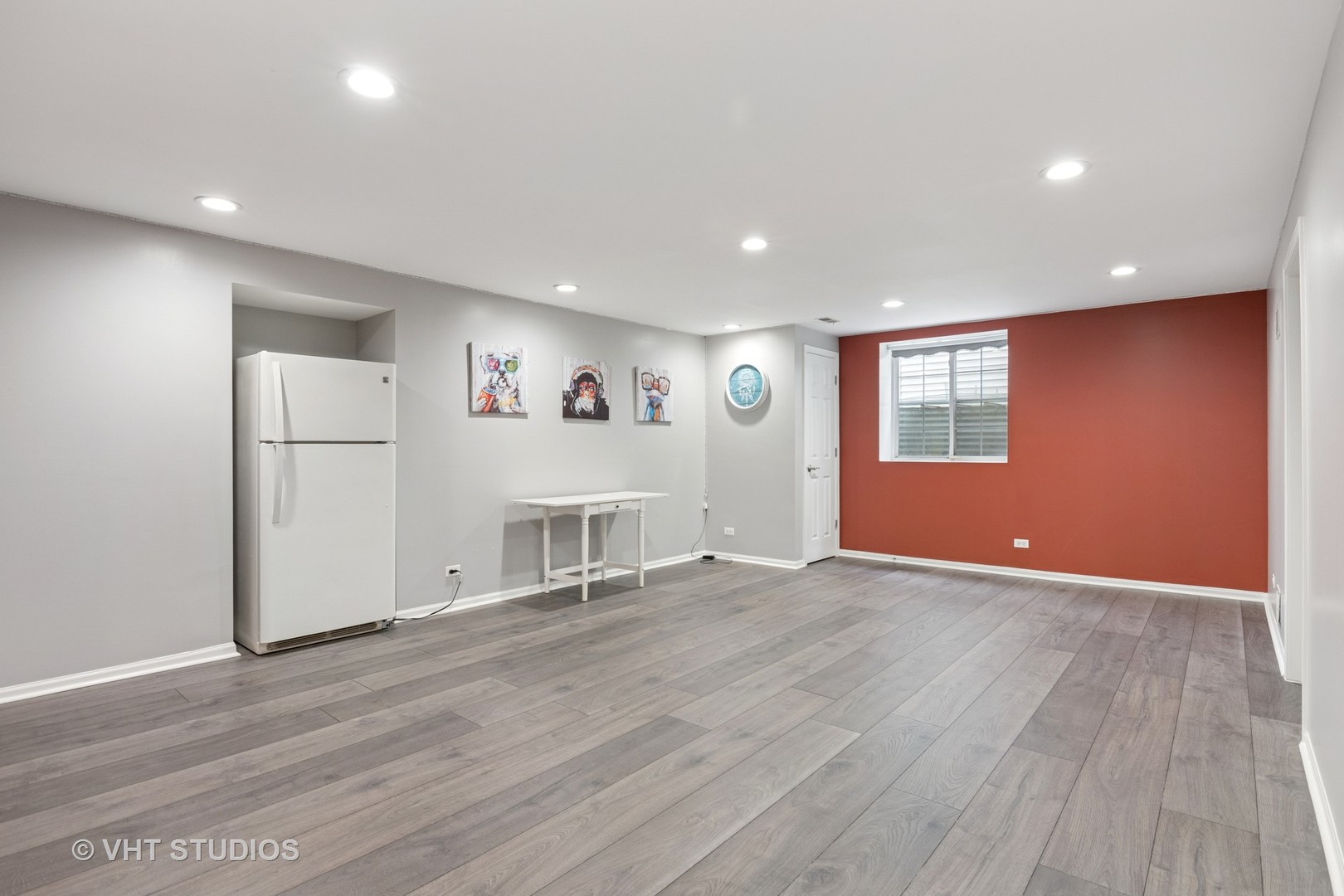 5178 Scott Circle Lisle, IL 60532 - Photo 43 of 45 an empty room with wooden floor and windows