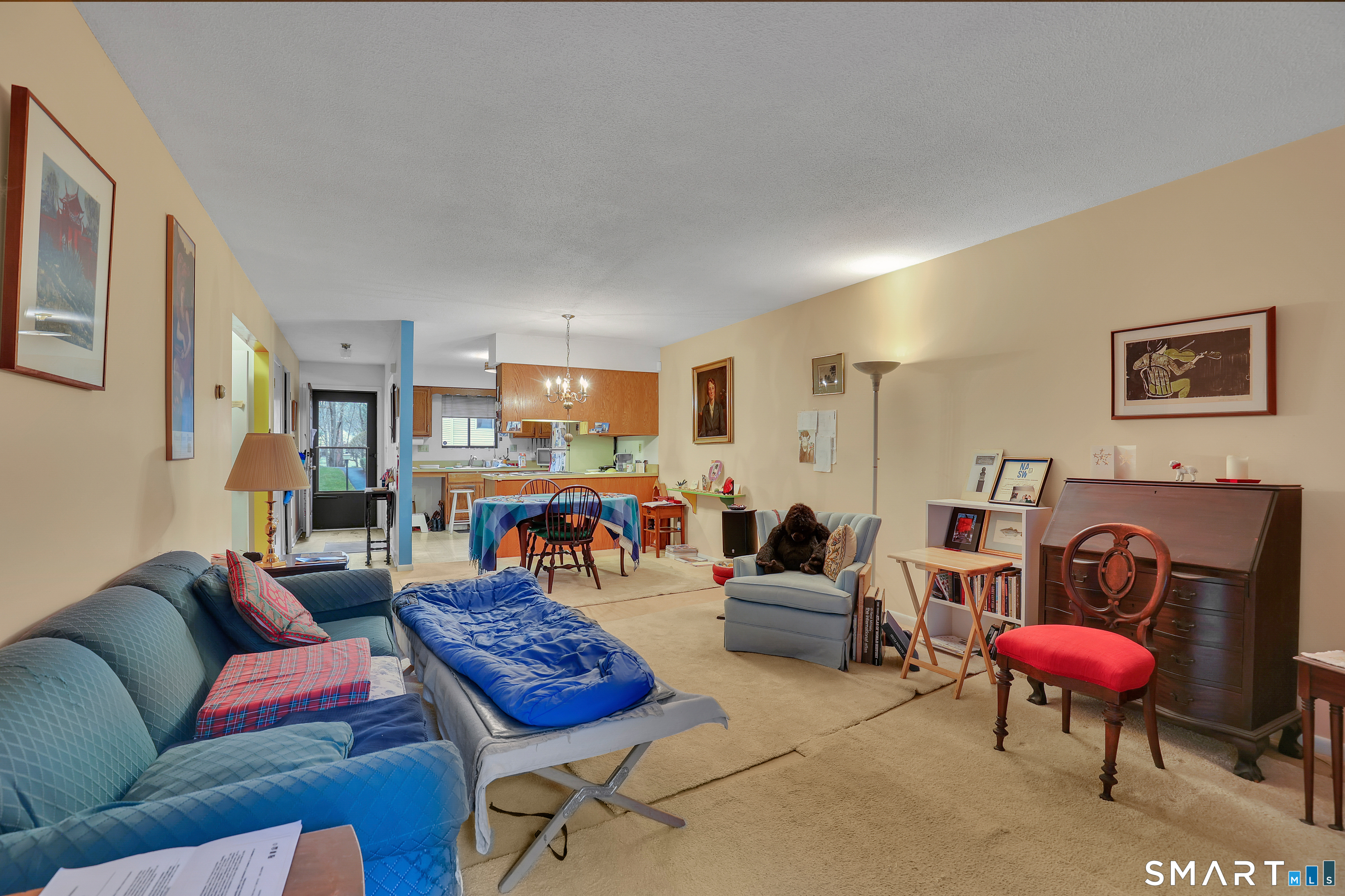 290 Treadwell Street, Unit 1402 Hamden, CT 06517 - Photo 3 of 14