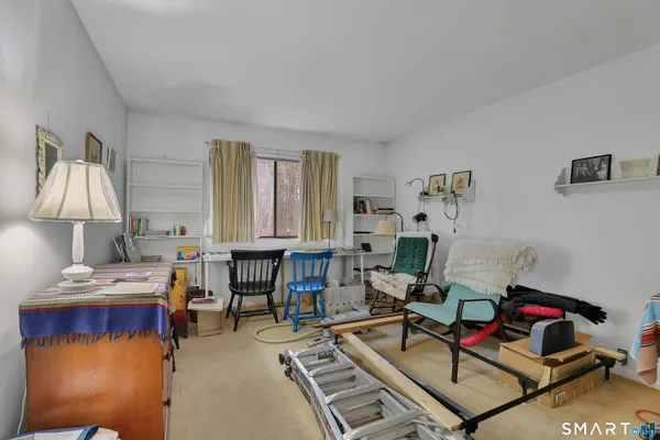 $235,000 | 290 Treadwell Street, Unit 1402, Hamden, CT 06517