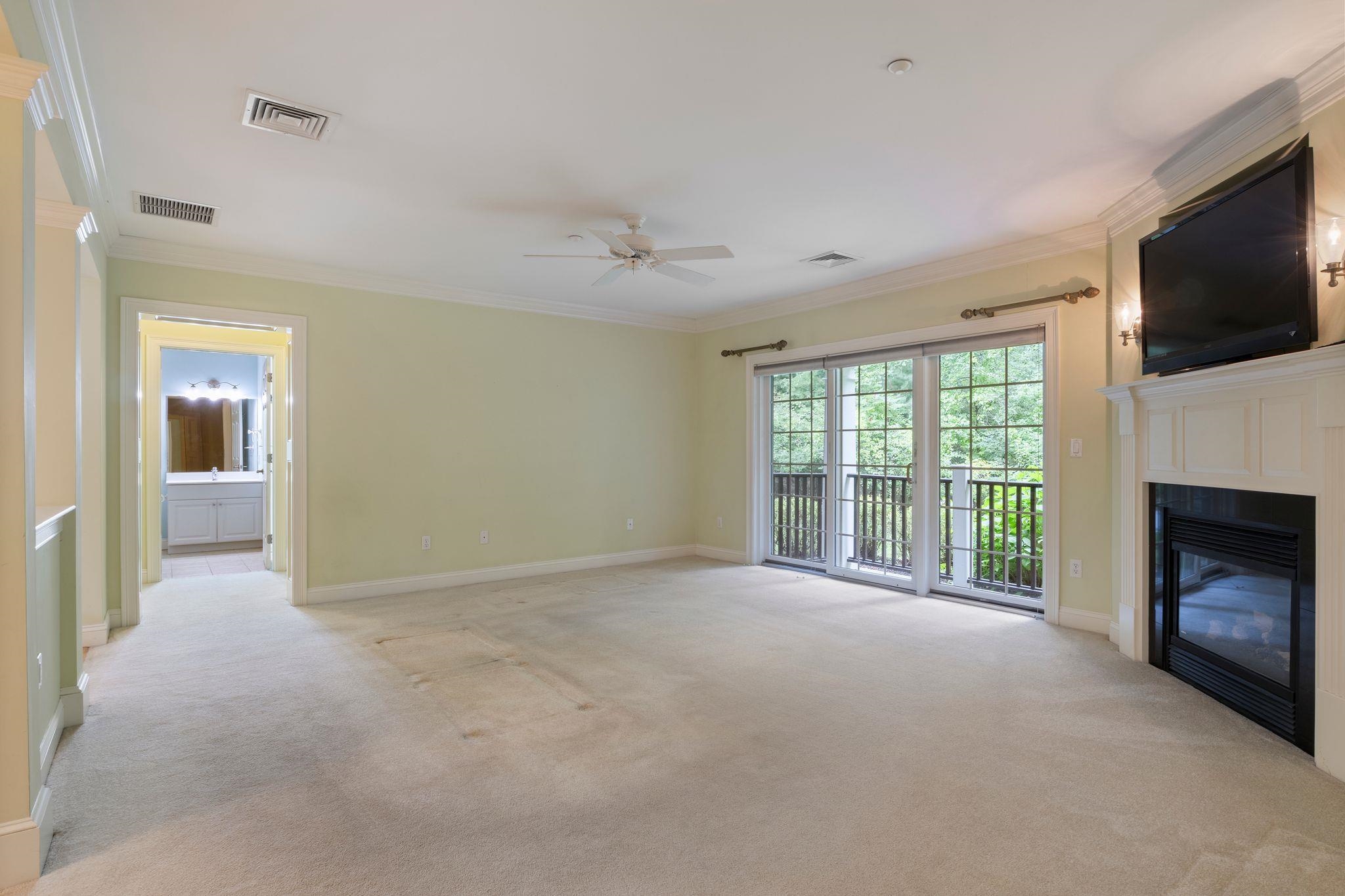 100 Shepard's Cove Road, Unit F103 Kittery, ME 03904 - Photo 6 of 36 Gallery Image 6