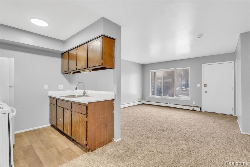 4535 Cadieux Road, Unit 42 / 210 Detroit, MI 48224 - Photo 8 of 16