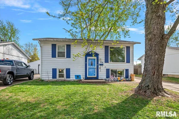 $160,000 | 2216 Ramsey Road, Springfield, IL 62702