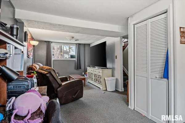 $160,000 | 2216 Ramsey Road, Springfield, IL 62702