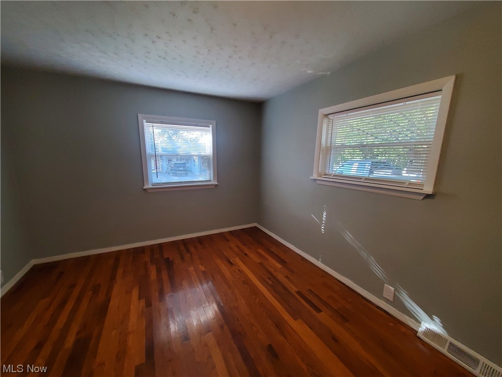 279 Devonshire Road Vermilion, OH 44089 - Photo 8 of 35 Gallery Image 8