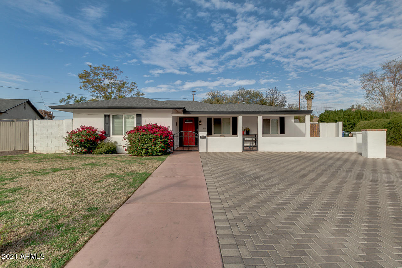 902 West Roma Avenue Phoenix, AZ 85013 - Photo 1 of 33 652D51D4-B551-42AE-B04A-B3D003B97F70