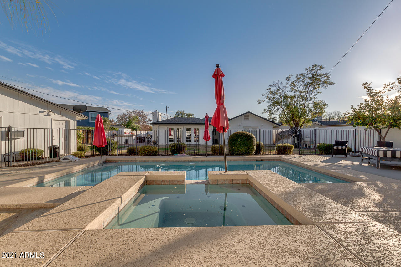 902 West Roma Avenue Phoenix, AZ 85013 - Photo 20 of 33 4AF7D5AB-7C81-49C1-866F-7897AF3CDD94