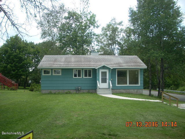 71 Melbourne Road Pittsfield, MA 01201 - Photo 17 of 17 front