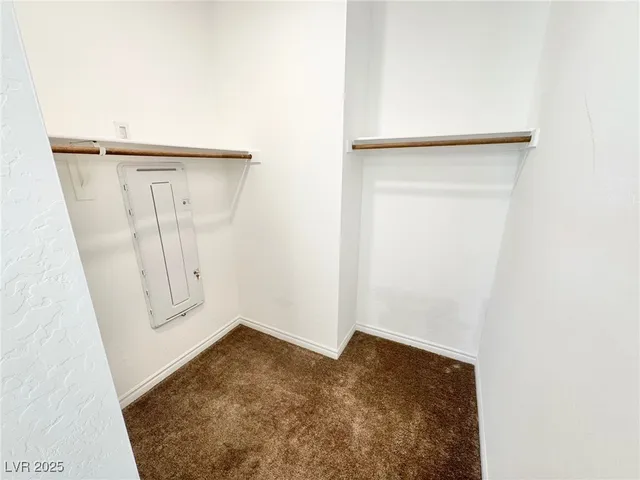 $2,200 | 20 Barbara Lane, Unit 35, Las Vegas, NV 89183
