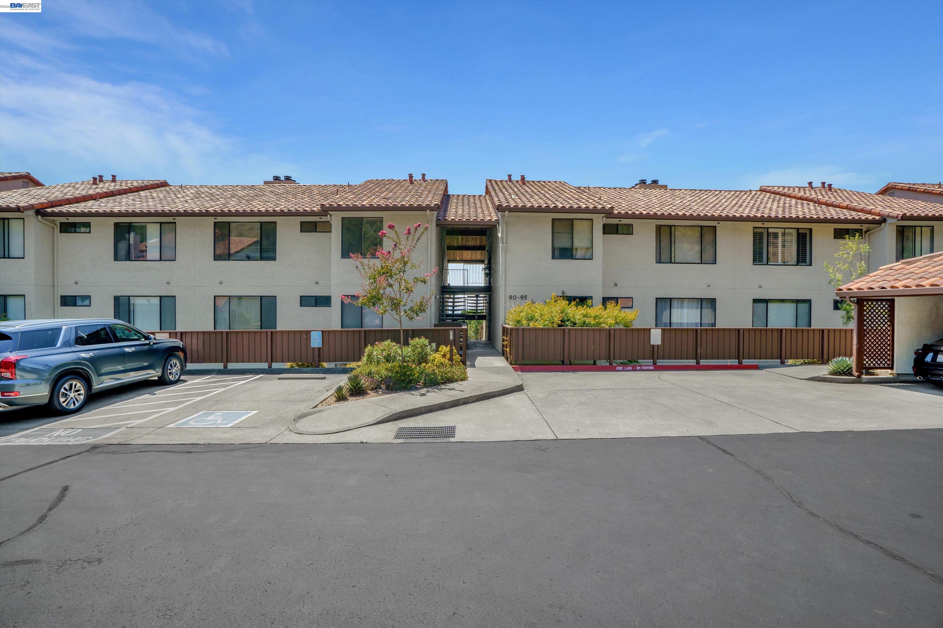 22012 Sevilla Road, Unit 95 Hayward, CA 94541 - Photo 2 of 34 Gallery Image 2