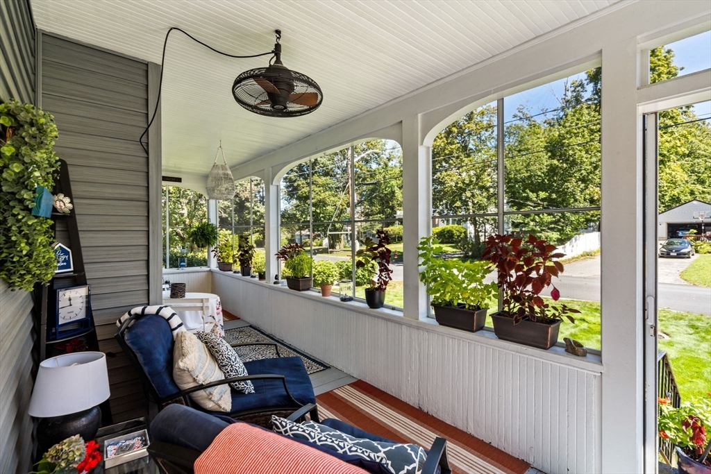 52 Rivercliff Road Lowell, MA 01852 - Photo 3 of 42 Gallery Image 3