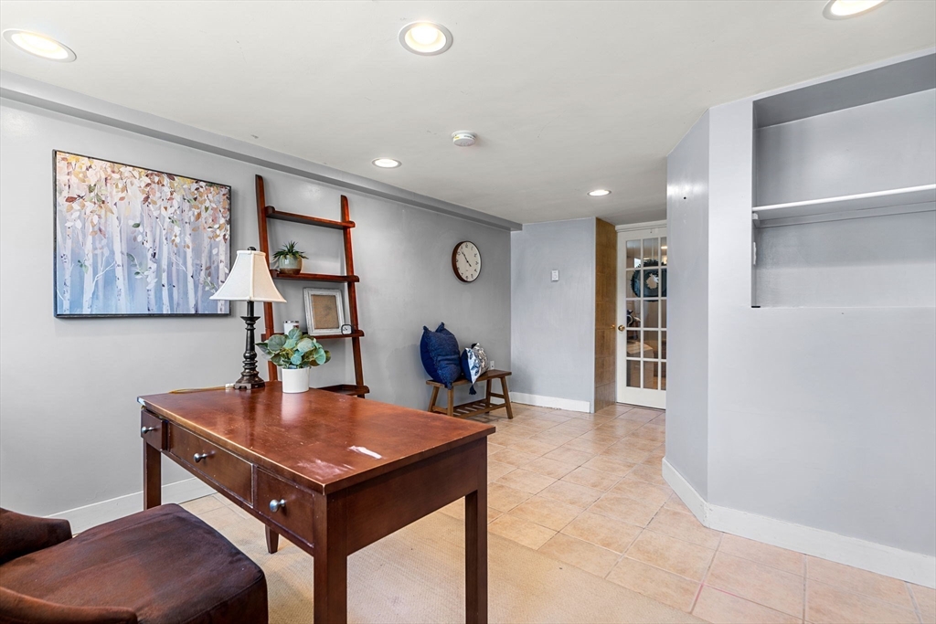 52 Rivercliff Road Lowell, MA 01852 - Photo 36 of 42 Gallery Image 36