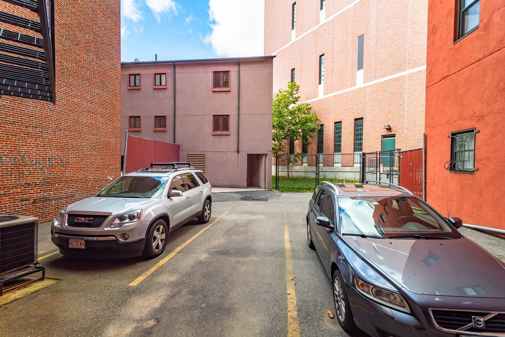 112 Fulton Street, Unit 1A Boston, MA 02109 - Photo 17 of 17