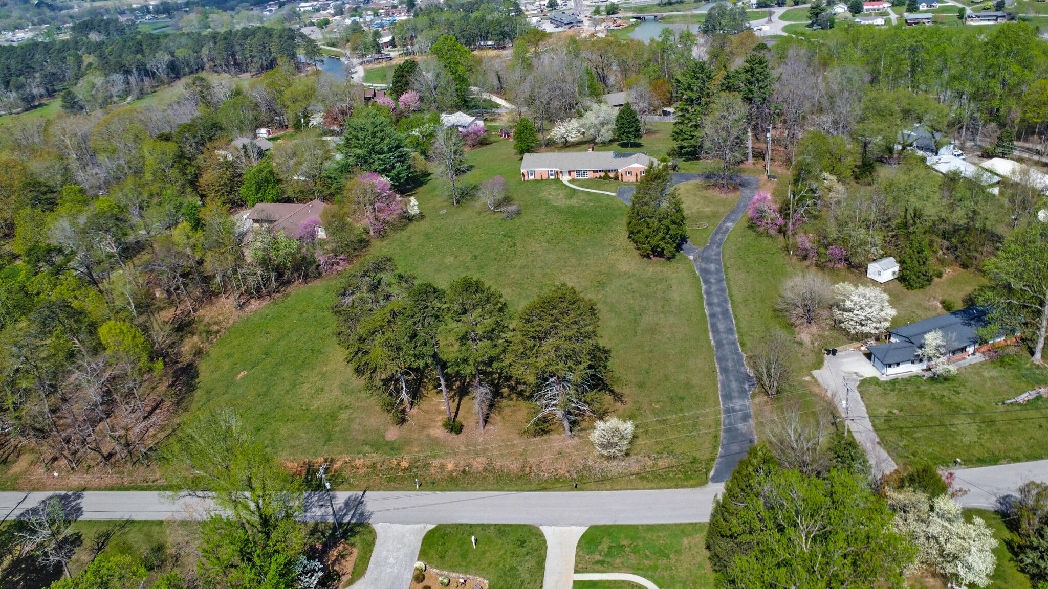 903 Edgewater Street Dayton, TN 37321 - Photo 26 of 38 dji_0859-dji_0861