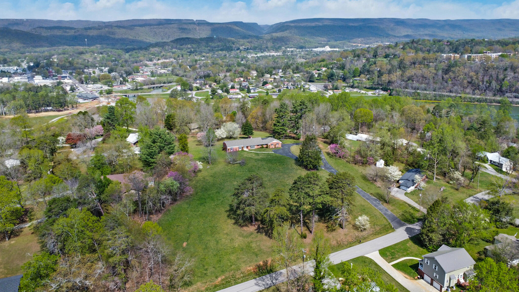 903 Edgewater Street Dayton, TN 37321 - Photo 27 of 38 dji_0862-dji_0864