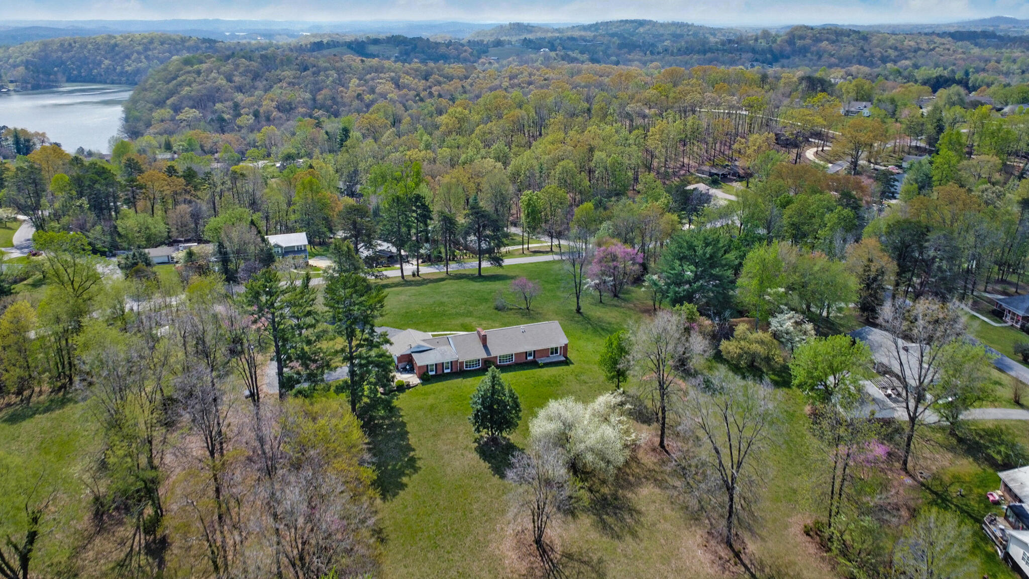 903 Edgewater Street Dayton, TN 37321 - Photo 31 of 38 dji_0874-dji_0876