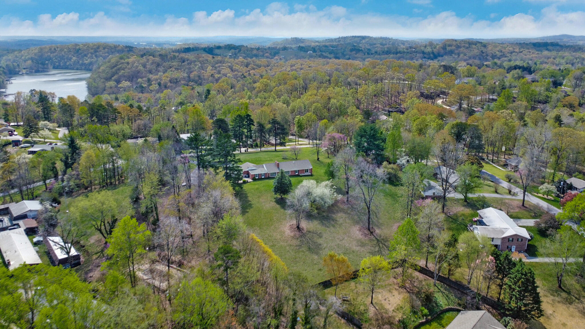 903 Edgewater Street Dayton, TN 37321 - Photo 32 of 38 dji_0877-dji_0879